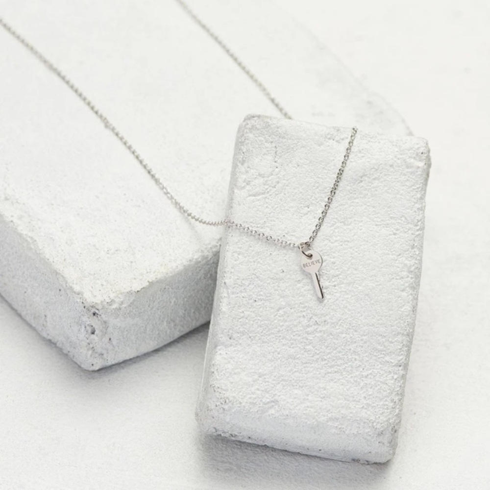 THE GIVING KEYS NECKLACE BELIEVE MINI COLLECTION